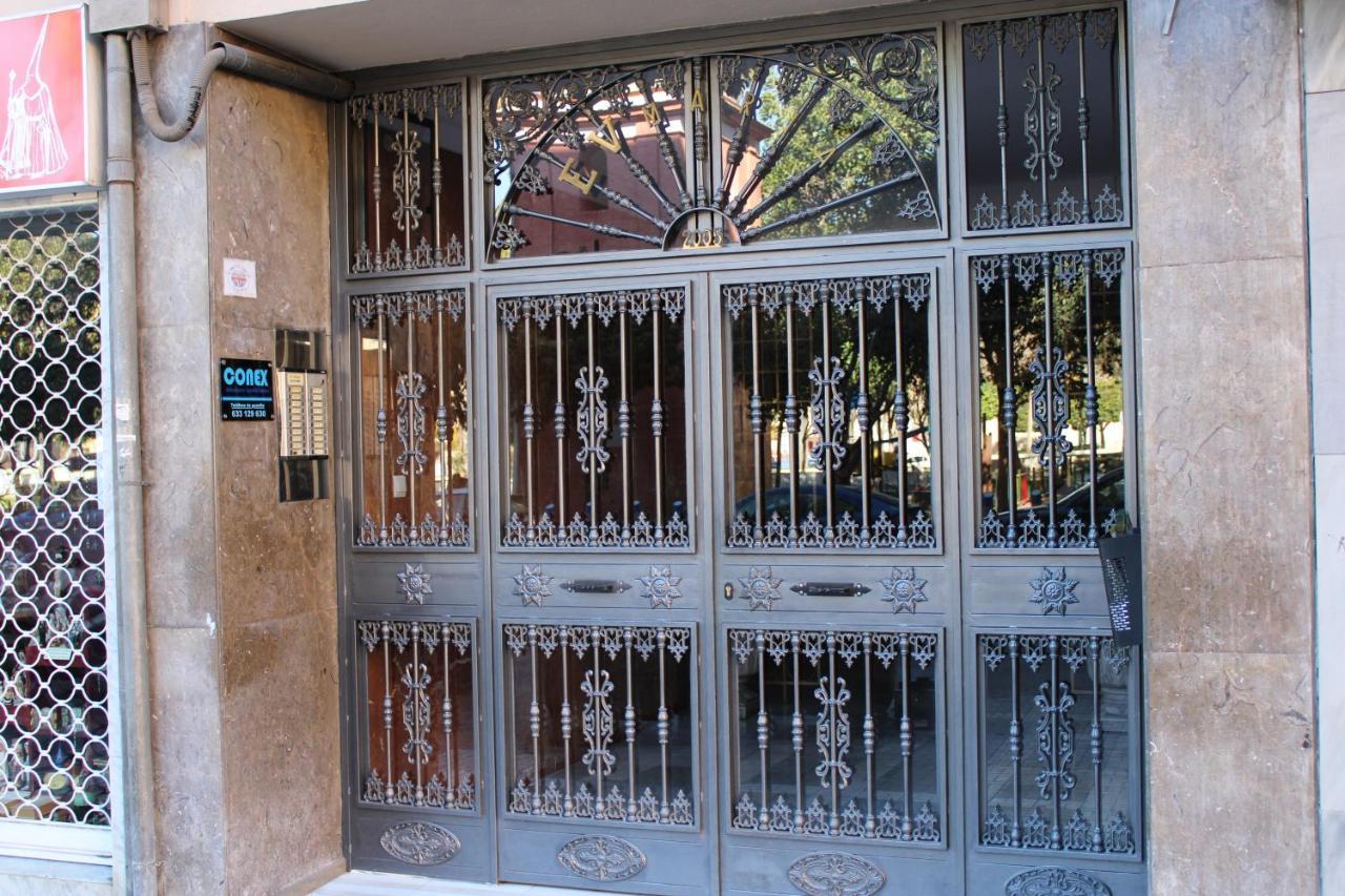 Fan Rooms Galvez Málaga Exteriör bild